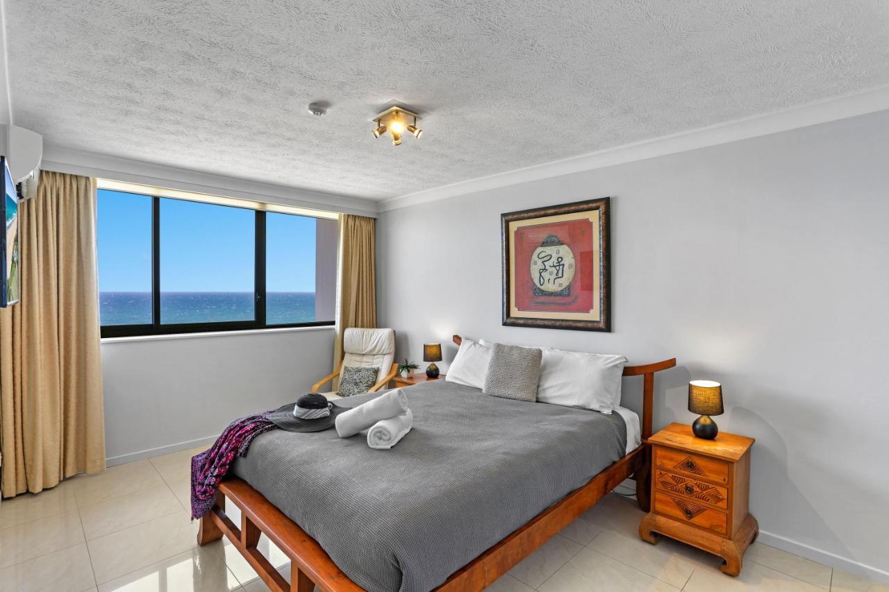 Breakers North Absolute Beachfront Apartments - Official Gold Coast Kültér fotó