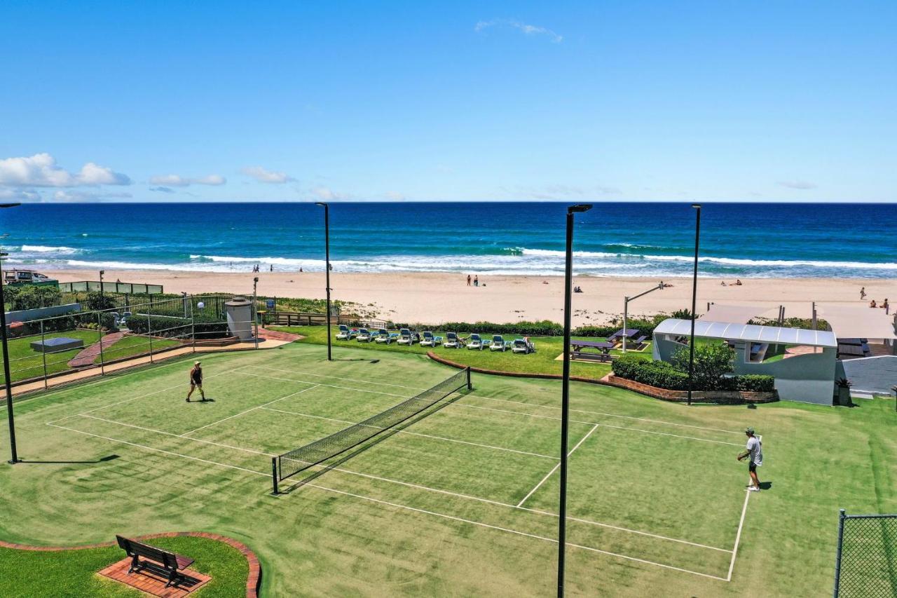 Breakers North Absolute Beachfront Apartments - Official Gold Coast Kültér fotó