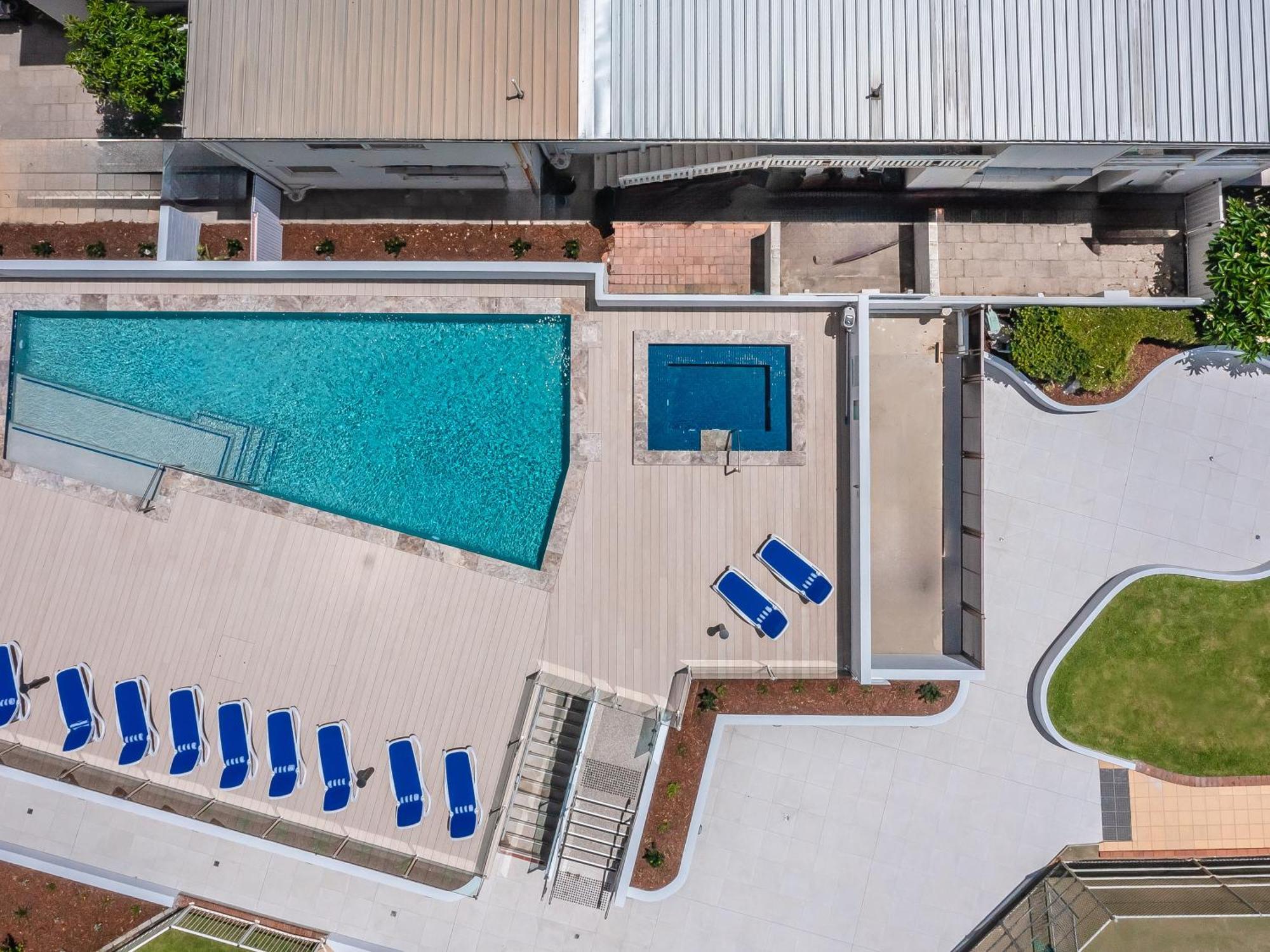 Breakers North Absolute Beachfront Apartments - Official Gold Coast Kültér fotó