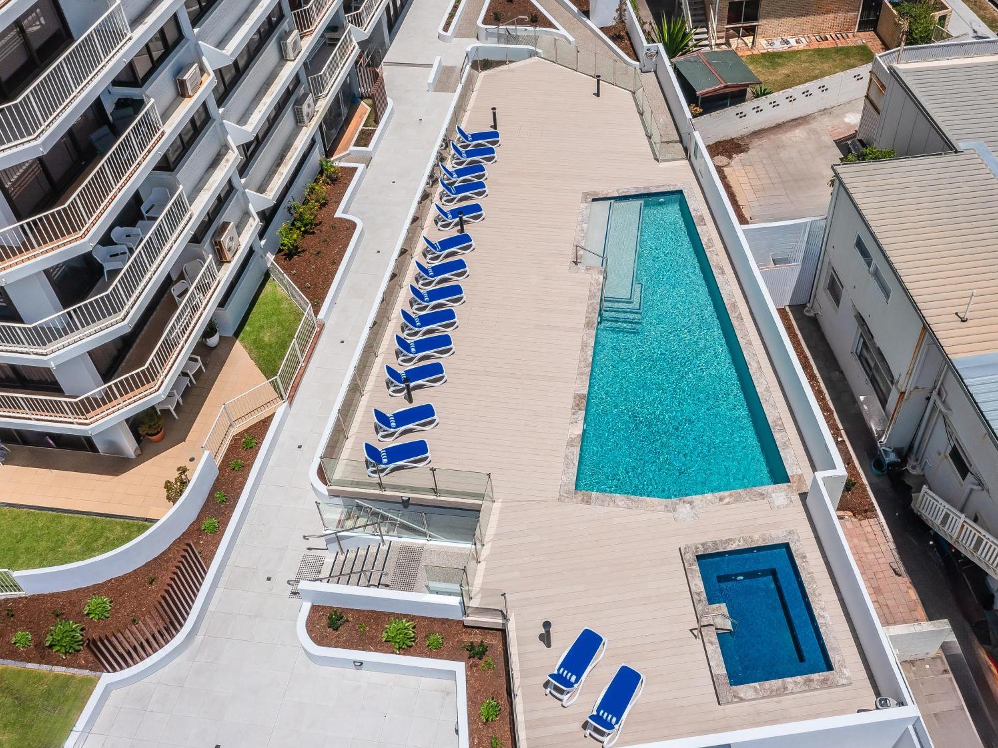 Breakers North Absolute Beachfront Apartments - Official Gold Coast Kültér fotó