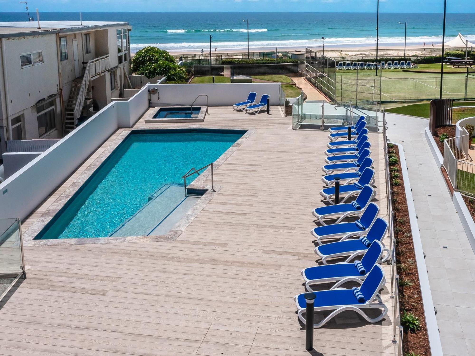 Breakers North Absolute Beachfront Apartments - Official Gold Coast Kültér fotó