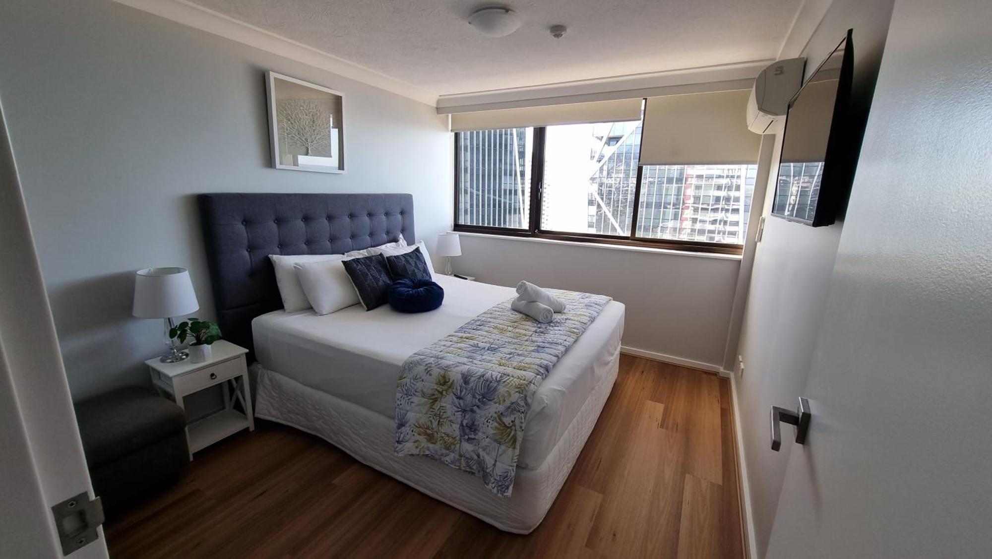 Breakers North Absolute Beachfront Apartments - Official Gold Coast Kültér fotó