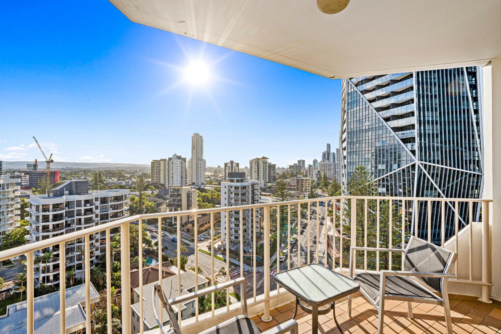 Breakers North Absolute Beachfront Apartments - Official Gold Coast Kültér fotó
