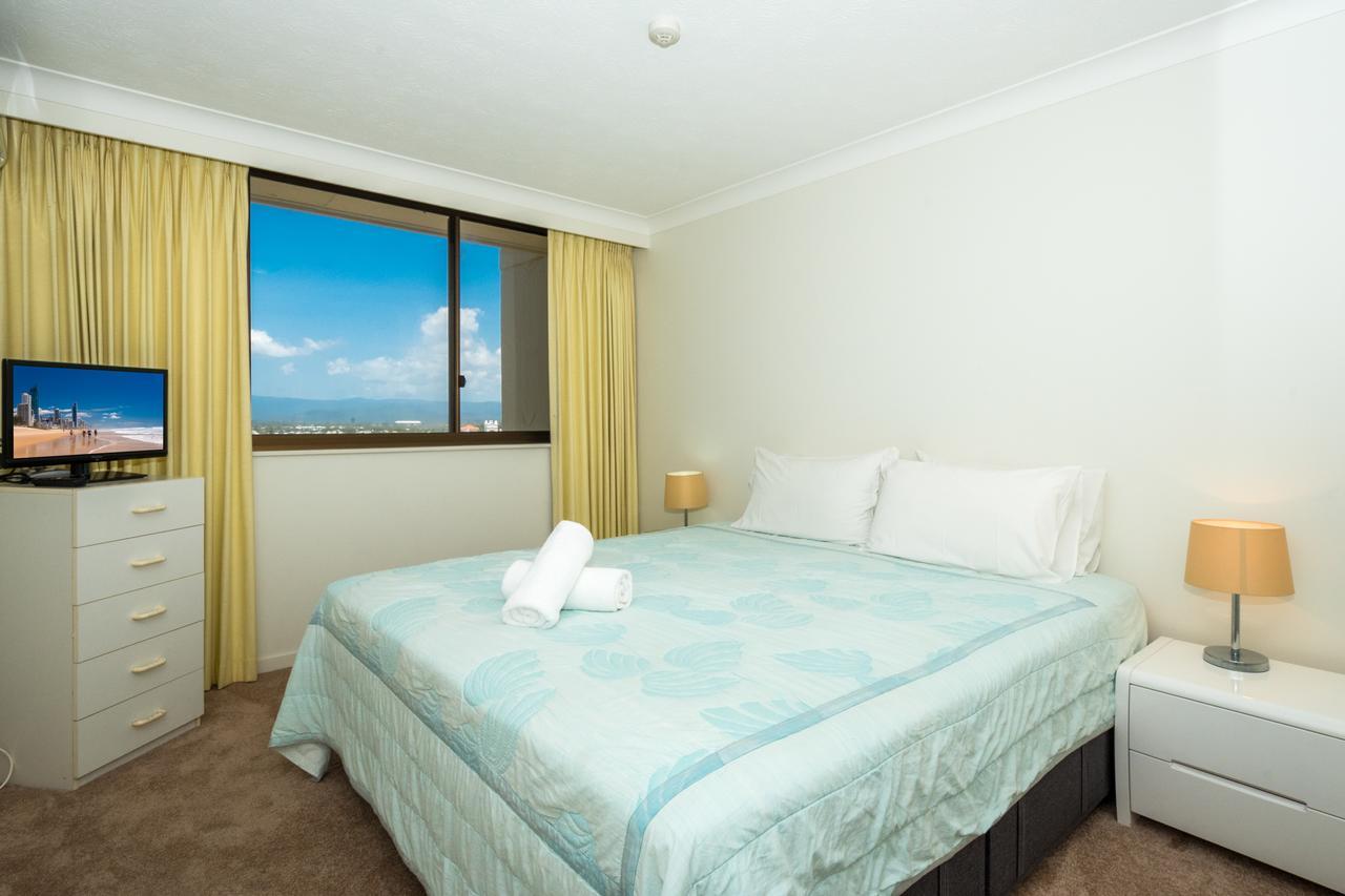 Breakers North Absolute Beachfront Apartments - Official Gold Coast Kültér fotó