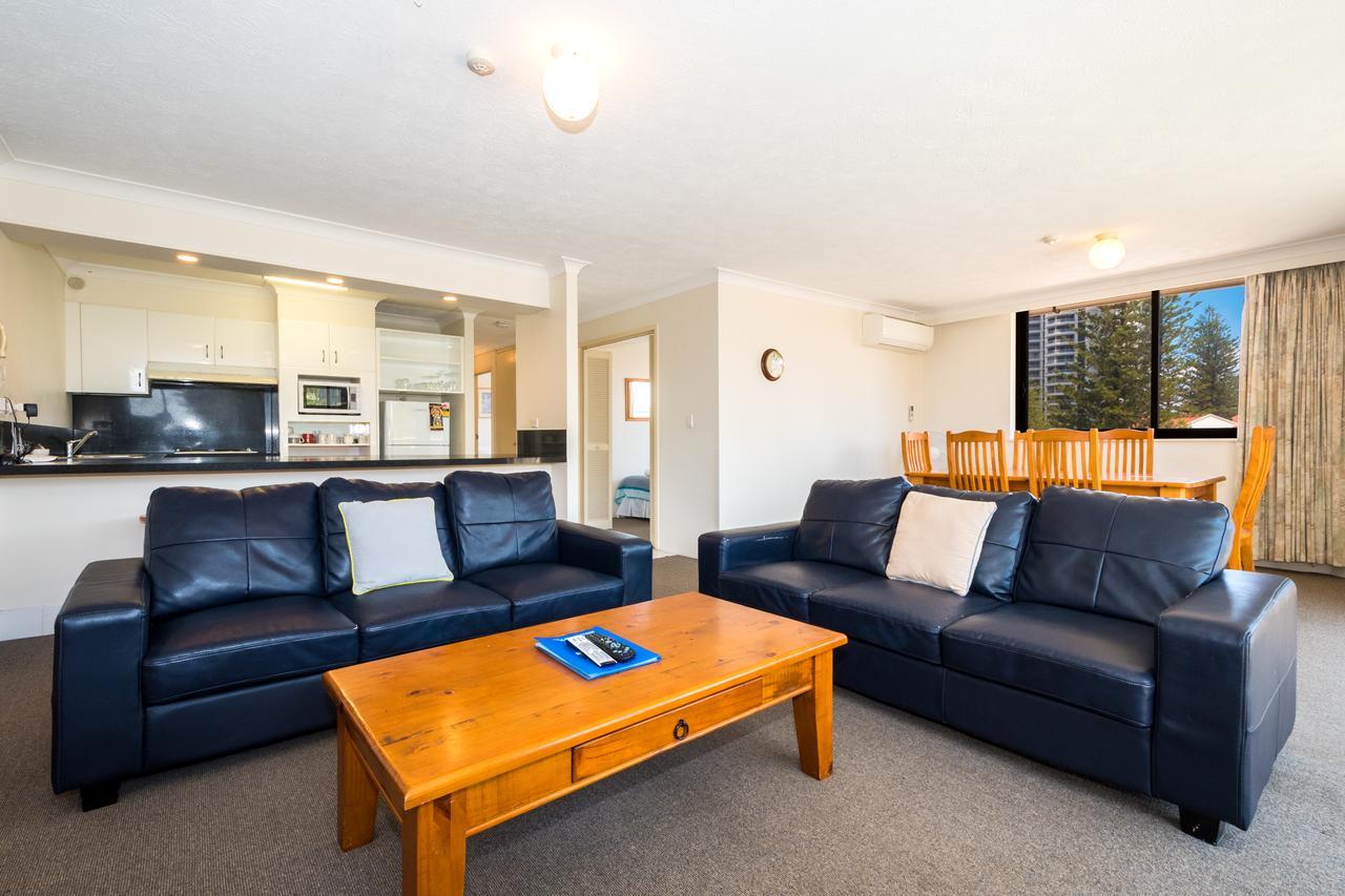 Breakers North Absolute Beachfront Apartments - Official Gold Coast Kültér fotó